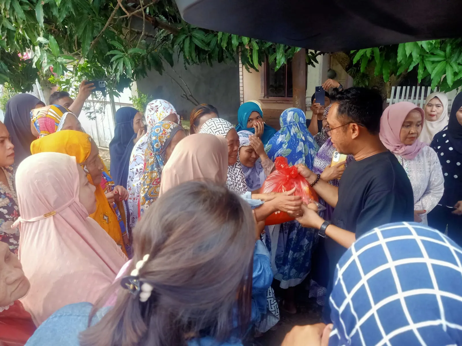 Bantuan Sembako Bulukumba Murni Giat Sosial Tanpa Politik