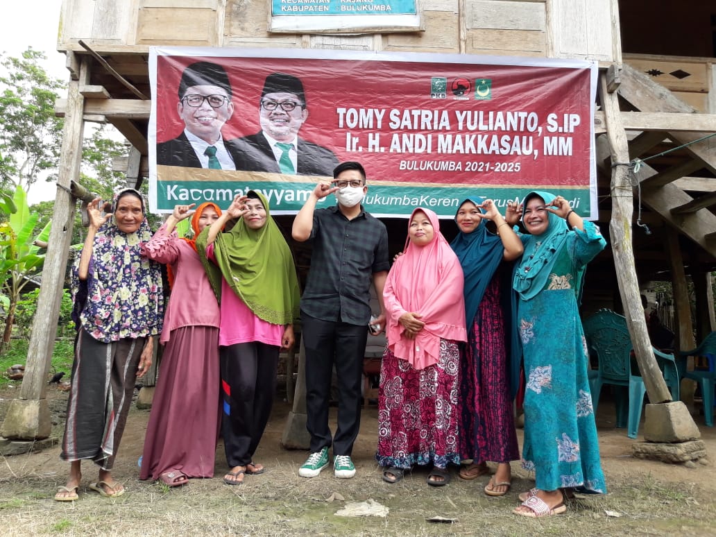 Warga Jojjolo dan Salassae: Pak Tomy Satria Selalu Menghadirkan Rakyat di Hatinya