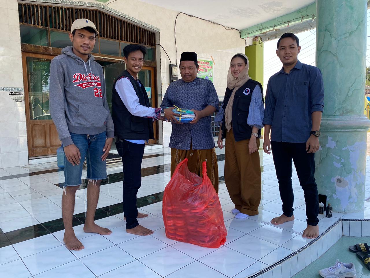 Sandal Wudhu, Kreasi Milea 2020 Permudah Jamaah Masjid