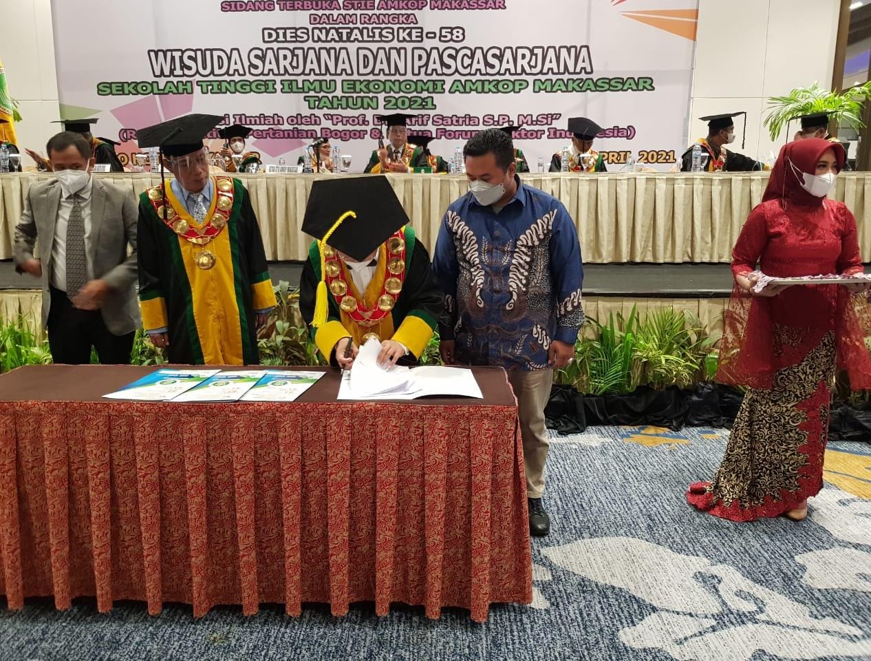 Dorong Siaran Sehat di Sulsel, STIE Amkop dan KPID Sulsel MoU