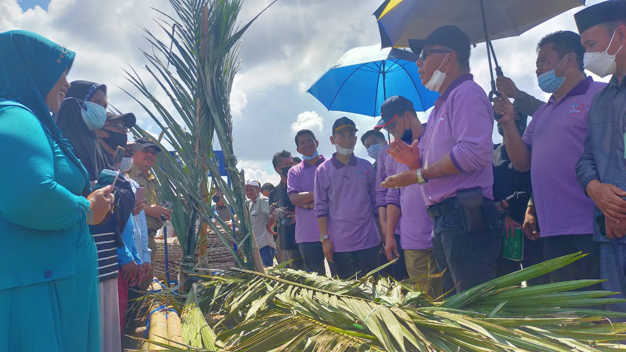 Bupati Muchtar Ali Yusuf: Satu rumpon bisa menghasilkan seperdua ton ikan per dua minggu