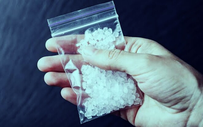 Kronologi 11 Oknum Polisi Jual Sabu Sitaan