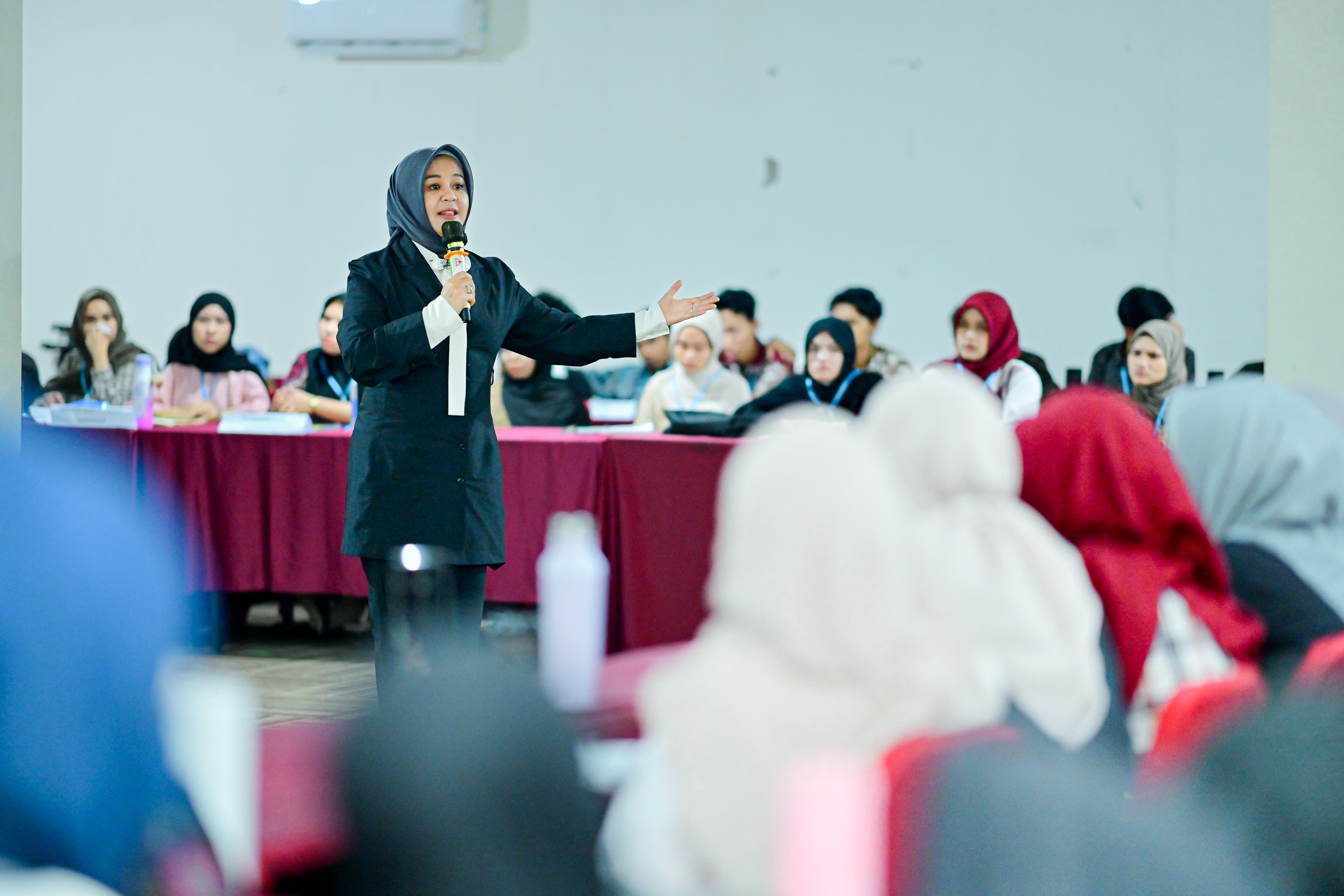 Festival Perkaderan HMI Makassar: Fatmawati Rusdi Dorong Perempuan Sulsel Ambil Peran Strategis di Ruang Publik